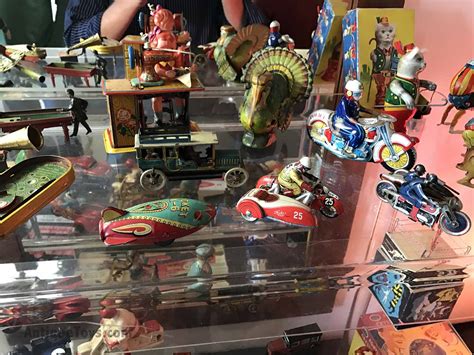 Chicago Toy Show, an Antique/Collectible Toy & Doll Show