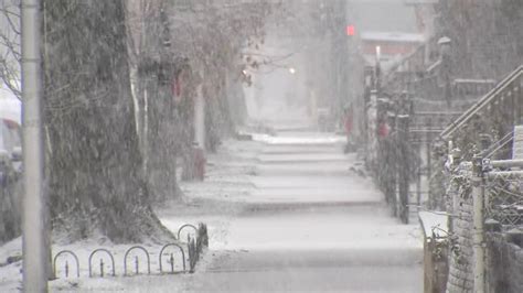 Chicago Weather: Several inches of snow falls across Chicago area