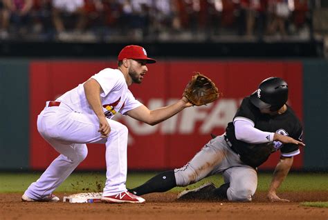 Chicago White Sox add another infielder with local ties, signing Paul DeJong after last week’s trade for Nicky Lopez