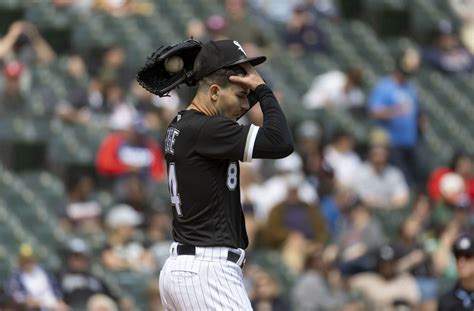 Chicago White Sox fall short in bid for 1st series sweep of the season, falling 3-1 to the Cleveland Guardians