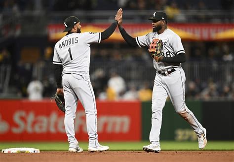 Chicago White Sox pound out 14 hits in an 11-5 rout of the Pittsburgh Pirates: ‘Our lineup is deep’