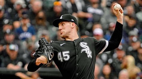Chicago White Sox reliever Garrett Crochet, out with left shoulder inflammation, hopes to return in 2-3 weeks