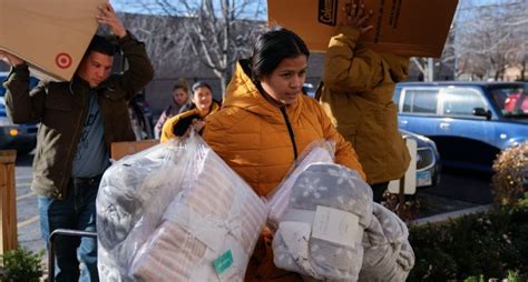 Chicago and other northern US cities scramble to house migrants with coldest weather just ahead