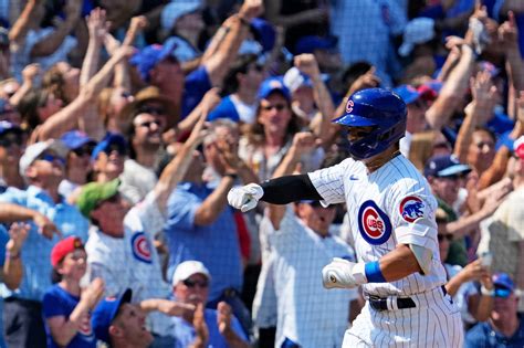 Chicago baseball report: Cubs start 7-game road trip with ample opportunities, while White Sox mark special family and career moments