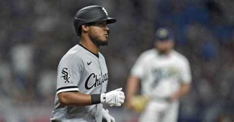 Chicago baseball report: White Sox walk the walk — for 1 inning, anyway — and the Go-Go Cubs?