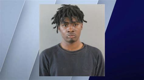 Chicago man arrested in connection with deadly beating of 53-year-old woman in West Pullman