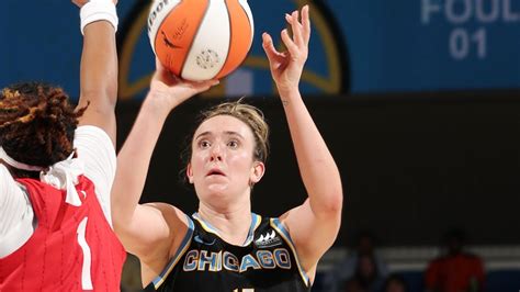 Chicago plays Washington following Mabrey’s 36-point showing