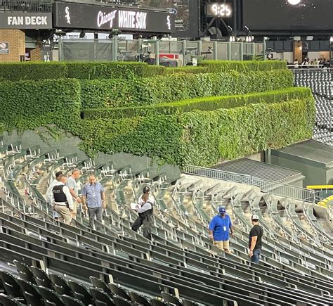 Chicago police respond to ‘shooting incident’ at Guaranteed Rate Field during White Sox game