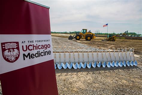Program Contact Information. Internal Medicine Residency Program. University of Chicago. 5841 South Maryland Avenue, MC 7082. Chicago, Illinois 60637. Phone: 773-702-1447. Fax: 773-702-2230. If you have any questions or additional needs, email us at imr@medicine.bsd.uchicago.edu.. 