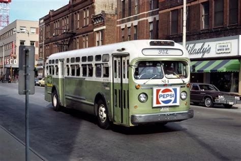 Chicago to rockford bus. The weight of the average transit bus is 38,000 pounds. Sometimes the weight of a bus is expressed in terms of a gross vehicle weight rating or the maximum amount the vehicle can weigh including cargo and passengers. 