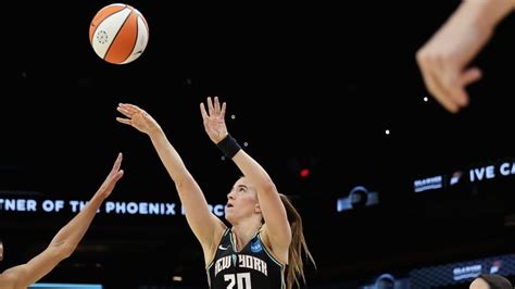 Chicago visits New York after Ionescu’s 31-point game