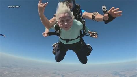 Chicago woman, 104, skydives from plane, aiming for record as the world’s oldest skydiver