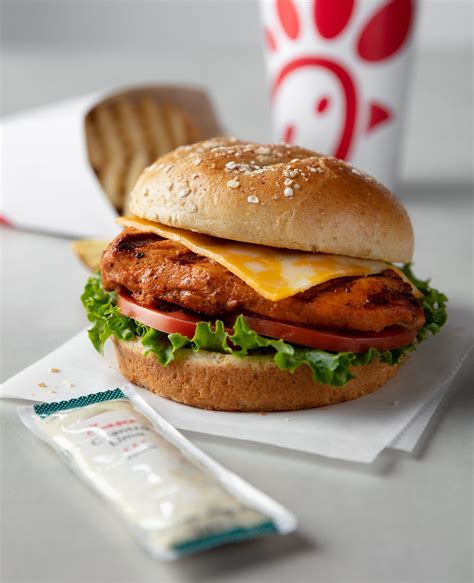 Chick-fil-A ® Deluxe Sandwich w/ Pepper Jack. Chick-fil-A 
