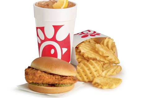 Chick-fil-A Loyola Water Tower offers delicious food in a friendly, clean environment. Order ahead on the Chick-fil-A App for carry out, dine in, delivery, or curbside. Catering delivery & pickup available..