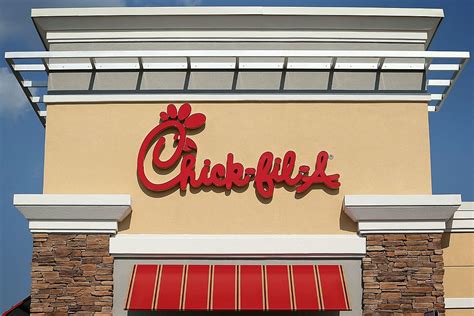 Chick fil a flint. Sep 28, 2023 · Flint, MI — September 28, 2023. From humble beginnings just outside of Atlanta, Georgia, “Truett Cathy first started in the restaurant business in 1946 when he opened a 24-hour diner in the Atlanta suburb of Hapeville…. The restaurant was so small – only ten stools and four tables – that Cathy and his brother Ben decided to call the ... 