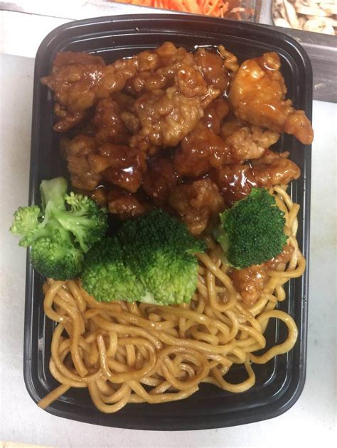 Chicken : First Wok Chinese Food Louisville, KY 40216 Online …