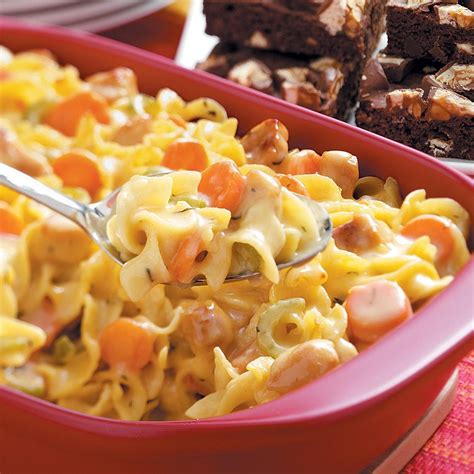 Chicken Noodle Casserole Recipe - Pillsbury.com