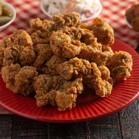 Chicken gizzards. Watch how Yussi Weisz prepares a chicken gizzards appetizer dish the same way his grandmother did back in Hungary.Find the Full Recipe Here: https://www.yuss... 
