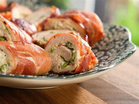 Chicken involtini valerie. Repeat with the remaining chicken and filling. 8. Chill the involtini for 15 minutes while you preheat the oven to 180 C. 9. Heat the remaining oil in a large ovenproof frypan over medium-high ... 