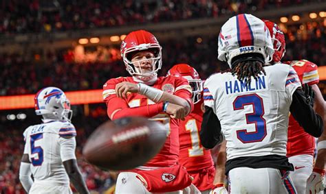 Chiefs' Dramatic Golden Point Win Over Hurricanes (2026)