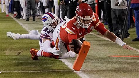 Chiefs score tonight. Things To Know About Chiefs score tonight. 