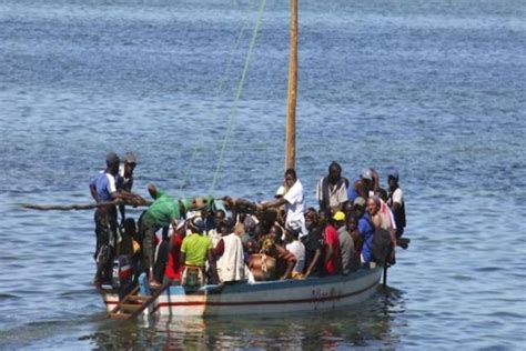 Children among 15 dead in north Nigeria boat capsizing
