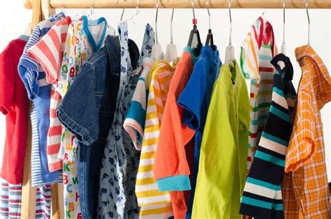 Childrens used clothes. Buy second hand children's clothes online Great quality preloved children's clothes from newborn to 13 years. Free postage for all orders over £25. Start browsing by size and … 