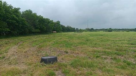 Chilton, TX Land for Sale - 19 Properties - LandSearch