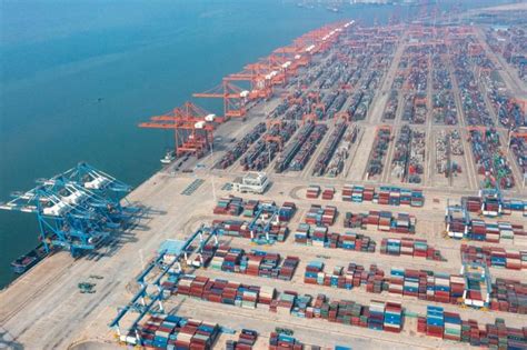 China's land-sea trade corridor shows strong vitality
