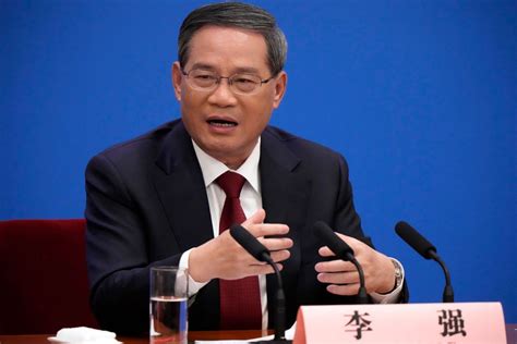 China’s No. 2 leader says economy improved in March