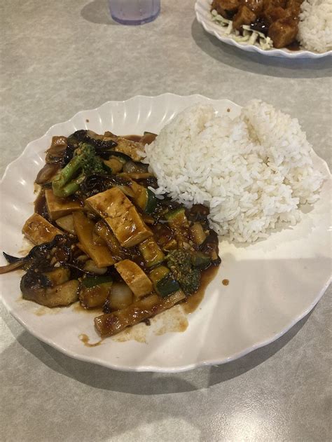 China Bowl Asian Cuisine in Lahaina - Restaurant reviews