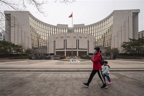 China Eases Offshore Funding Limit for Foreign Banks