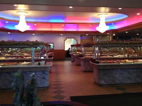 Apr 21, 2019 · The 200-Foot Buffet In West Virginia That Will L