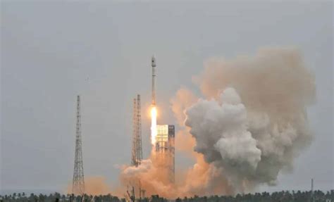 China marks outer space milestone with initial recyclable missile touchdown
