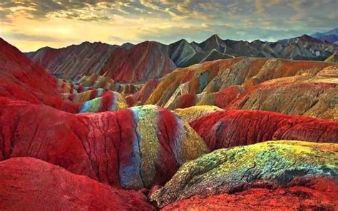 China rainbow. The best time to visit the Rainbow Mountains. The best months of the year to see the Rainbow Mountains are June, July, August, and September when the weather is comfortable. Moderate rainfall in … 