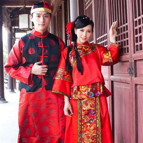  The cheongsam dress (Qipao) and Tang Suit evolved and reformed from two types of traditional clothing of the Qing Dynasty (1636 — 1912), and the Zhongshan or Mao Suit was invented and spread in the 1920s. Reformed Traditional Chinese Clothes the Tang Suits. . 