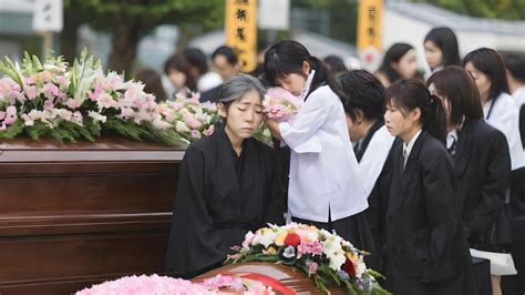 Chinese funeral superstitions.  In this section you will find brief descriptions...