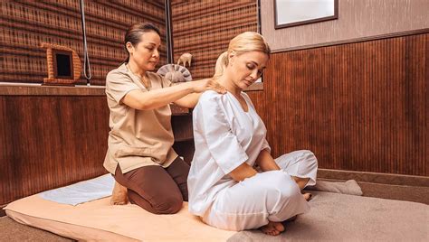 Chinese massage stimulates different parts of the body by working on acupressure points. This can relieve stiffness and pain, balance energy and blood flow, and enhance the …. 