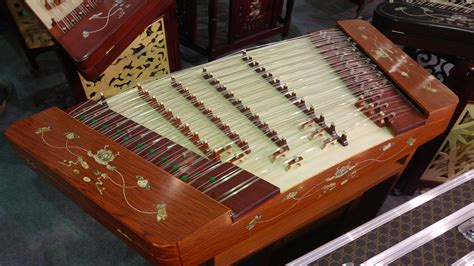 The xun instrument was usually used in making royal music in Chinese history. There are two kinds of xun. One is shaped like an egg (smaller but louder) and the other is often played along with another kind of pipe instrument called a chi, an ancient Chinese musical instrument that is made of bamboo.