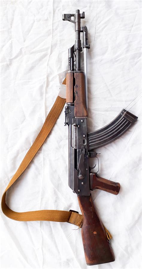Chinese type 56 double spike. Feb 9, 2023 · Overall, however, the Type 56 remained true to her AK-47 origins, making the Type 56 nothing more than a budget Chinese copy of the original. The key identifying feature of the Type 56 included a folding bayonet mounting underneath the barrel. This allowed the bayonet to be stowed for a more compact size and folded forward into combat position ... 