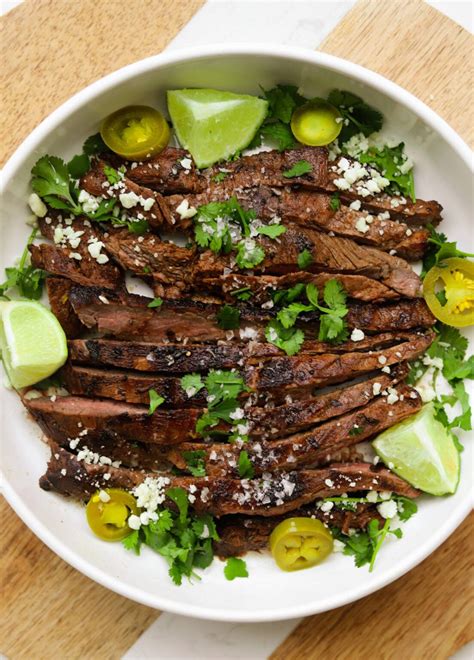 Chipotle carne asada. Nov 5, 2023 · The classic Chipotle steak additionally features chipotle pepper, which consists of fully ripened jalapeños that are smoked and dried. On the other hand, the carne asada introduces a zestier ... 