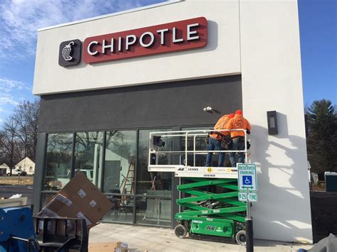 Chipotle decatur al. Union Compress purchased, giving new life to Decatur Downtown Commons plan; Mayor responds to 3rd Friday chaos, protesters file complaints ... Decatur, AL 35601 Phone: 256-353-4612 