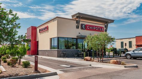 Chipotle drive thru. And the numbers back all of it. Chipotle’s revenue increased 21.9 percent in Q3 to a record $2 billion, thanks in large part to same-store sales growth of 15.1 percent. Digital sales lifted 8.6 percent and accounted for 42.8 percent of the business. Operating margin was 12.3 percent, an increase from 6.7 percent, and restaurant-level ... 
