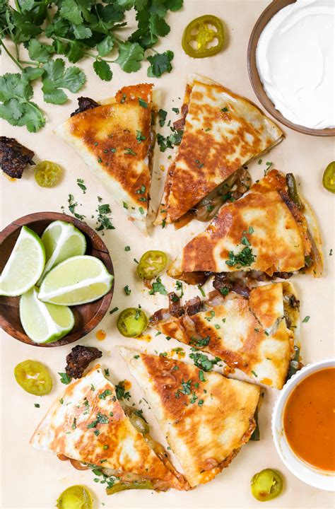 Chipotle steak quesadilla. Jan 11, 2023 ... According to TikToker Keith Lee, there's another important component that really made this meal hack take off. By combining Chipotle's sour ... 