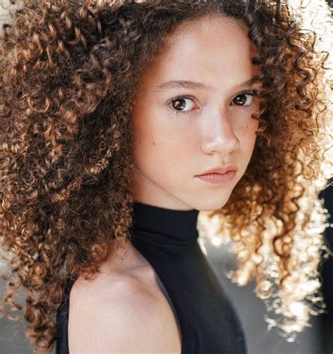 It's time to know Wiki Bio, Life, Work, Career, Net Worth of Chloe Coleman, and some more other facts How old is Chloe Coleman, her age, birthday, zodiac sign, birthplace and hometown, nationality and religion. What is her real name. Her Measurements - Height, Weight. Life details from education till present. Finally filmography of Chloe ...