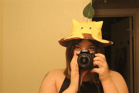 Chloeee._.Yo Leaked XxX 😈 23 Photos