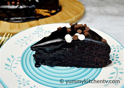 Chocolate Cake (No-Oven) - Yummy Kitchen