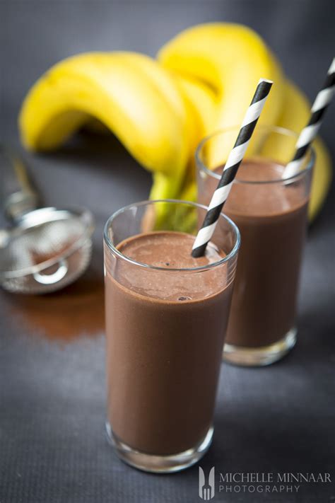 Chocolate banana protein shake. Instructions. Place frozen banana, almond milk, cocoa powder, pure vanilla extract and dates in a blender (or NutriBullet). Blend together until smooth and creamy. Add more almond milk for a thinner smoothie or add a few ice cubes to the blender if you want a slushier smoothie. Pour in glass and enjoy! 