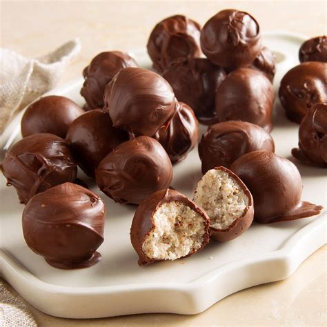 Chocolate bon bon. Bon o Bon - Assorted box of chocolate-covered Wafer bonbons 255 g (9.38 oz) Brand: The Argentino. 4.2 4.2 out of 5 stars 433 ratings | Search this page . $14.95 $ 14. 95 $1.59 per Ounce ($1.59 $1.59 / Ounce) Get Fast, Free Shipping with Amazon Prime 