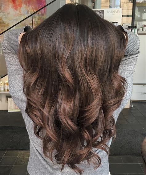 Chocolate brown hair. Jan 25, 2023 · The Chocolate-Brown Hair-Color Trend Looks as Good as It Sounds. Chocolate makes for a decadent treat that you just can't help but lick off the spoon, but if you really look at the rich, deep ... 